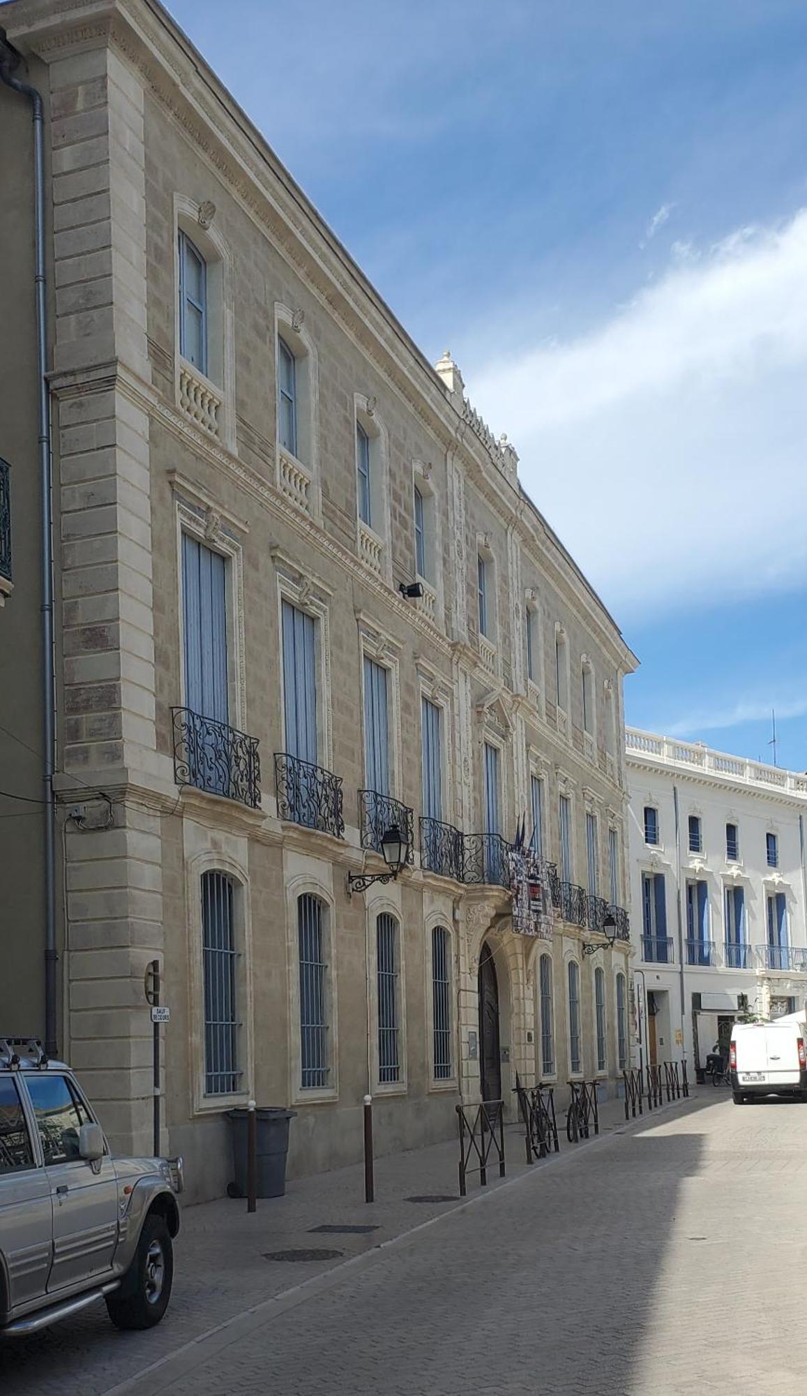 Le Patio, Climatisation Terrasse Wi-Fi Netflix 15 Mn Coeur De Ville Béziers Dış mekan fotoğraf
